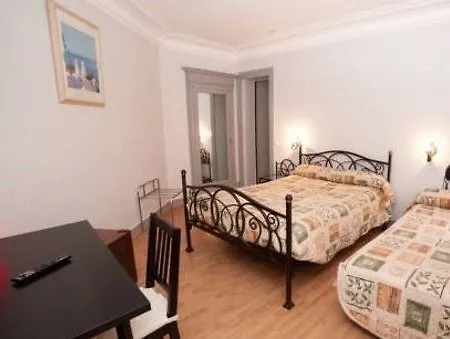 Montana Lafayette Hotel 2*