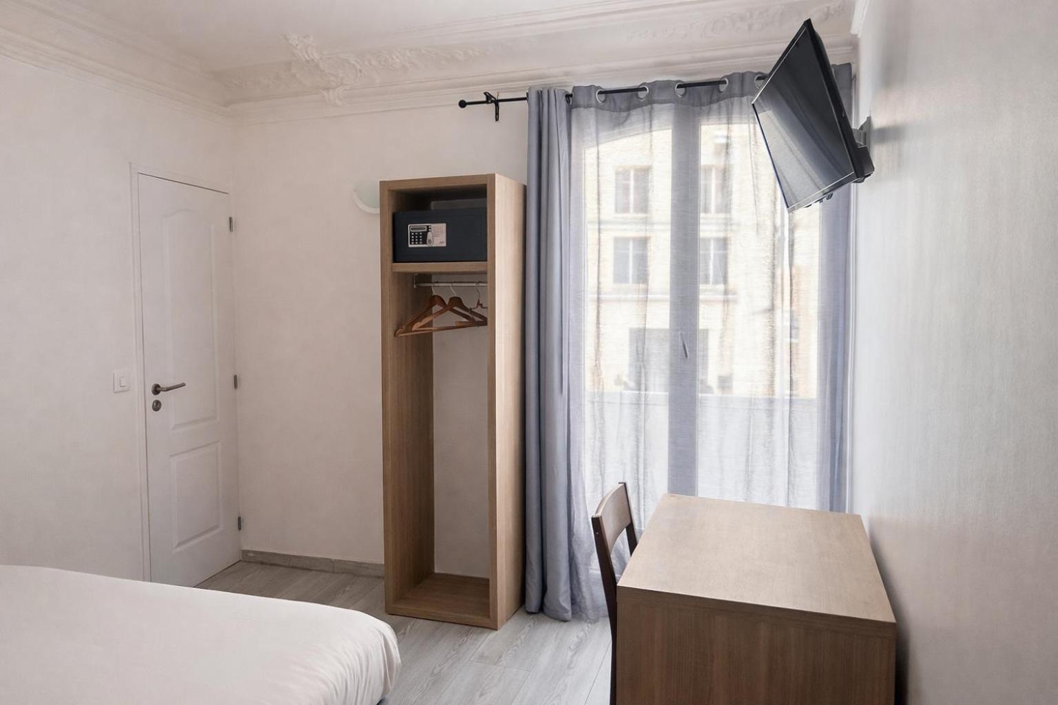 Montana Lafayette Hotel 2*