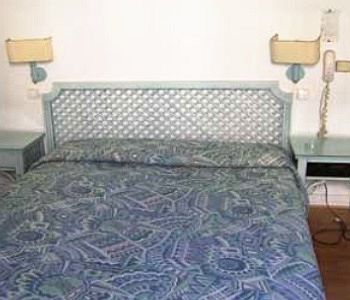 Montana Lafayette 2* Parigi