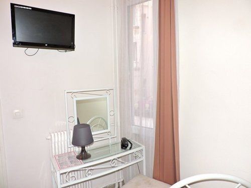 Montana Lafayette Hotel 2*